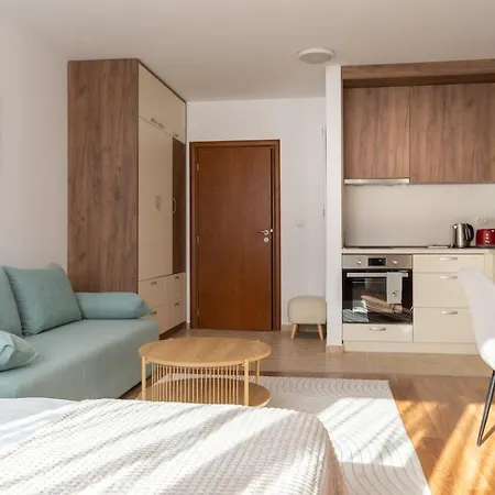 Апартамент Pirin Sense Mountain Escape - - Free Parking *